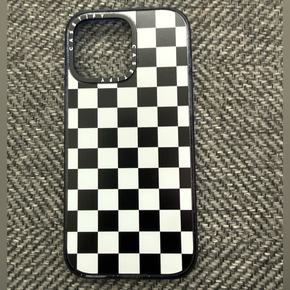 iPhone 16 pro max Casetify MagSafe phone case